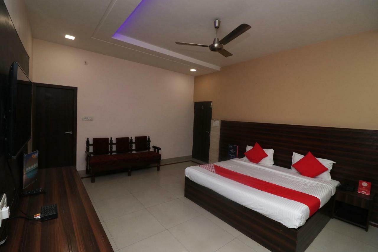 Oyo 22826 Hotel Sheltear & Resturant Agra  Luaran gambar